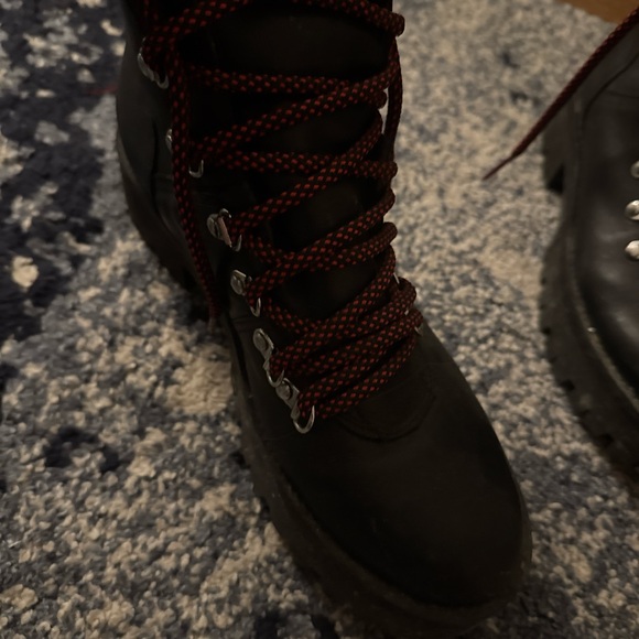 Steve Madden Boots - Picture 5 of 6